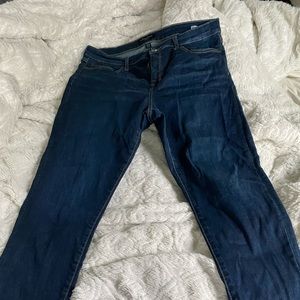 Like new Banana Republic Jeans size 31/12 Petite